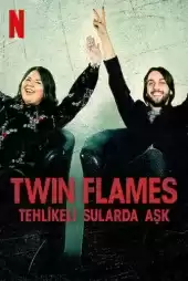 Tehlikeli Sularda Aşk