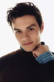 Louis Partridge